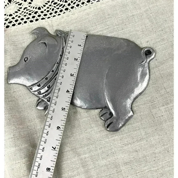 VTG Pewter Pig Trivet and Wall Decor Kitchen - Picture 14 of 14